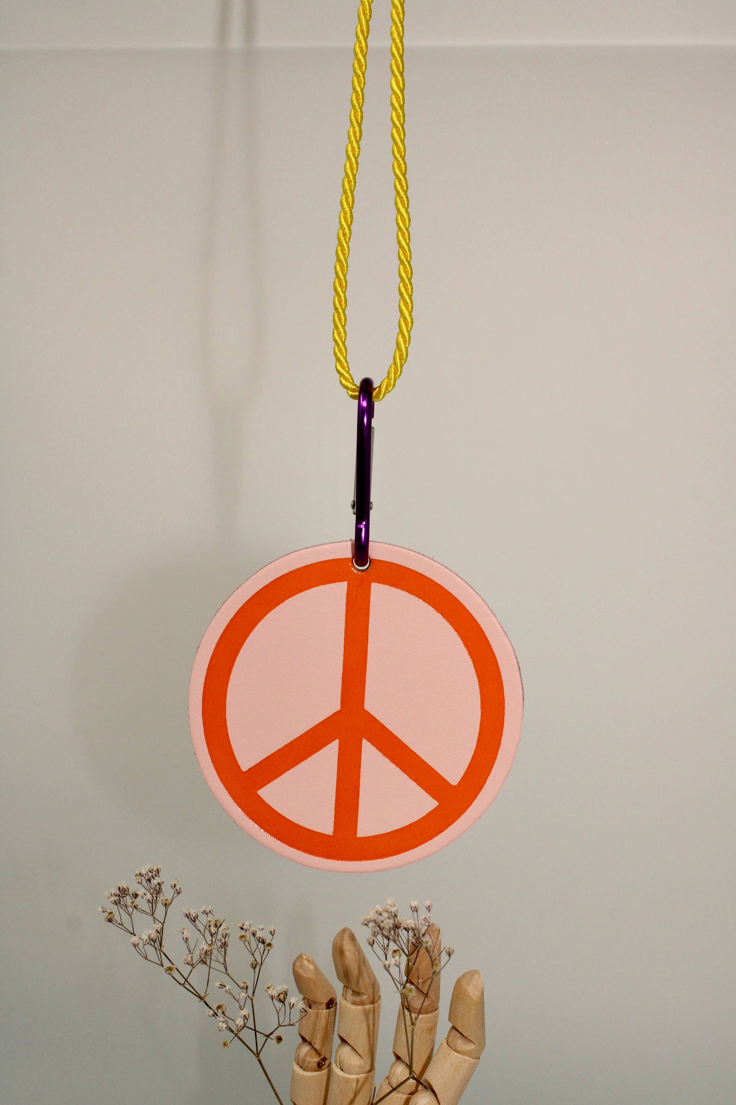 Slogan Peace Bag Tags: Lazy Like a Daisy