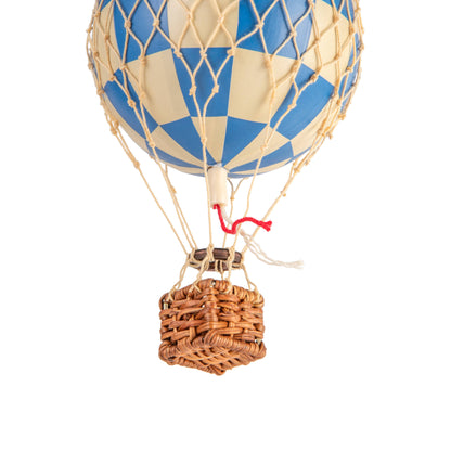 Floating The Skies Hot Air Balloon - Check Bleu